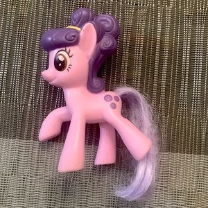 My Little Pony McDonald's Button Belle 2016 Happy Meal 3" figure pink purple